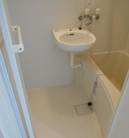 中落合ＴＥＲＲＡＣＥ(中落合テラス)の浴室|人気のバストイレ別♪