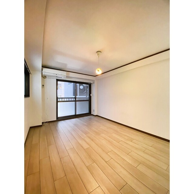 成瀬第一マンションの内装