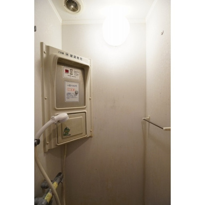 【浴室】 | 日興池袋ビル（旧トウセン池袋ビル） | シャワー室（共用）