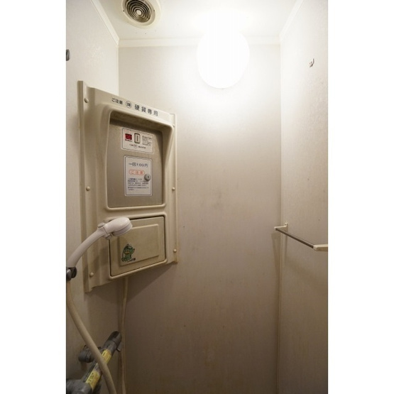 【浴室】 | 日興池袋ビル（旧トウセン池袋ビル） | シャワー室（共用）