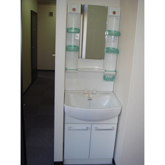 【洗面所】 | 日興池袋ビル（旧トウセン池袋ビル） | 洗面台（共用）