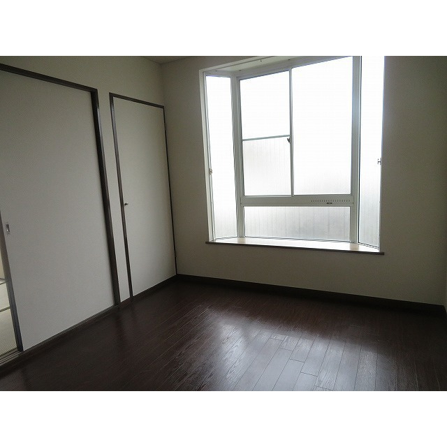 ＫＭハイツの居間・リビング