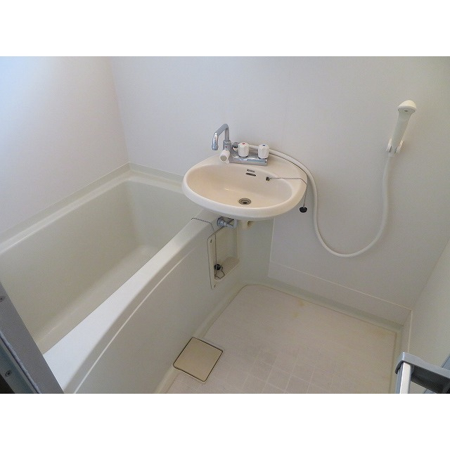 ＫＭハイツの浴室