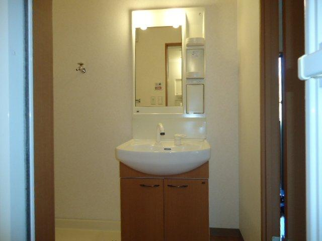 メイ・フルール　Ⅰの洗面所|洗髪洗面化粧台