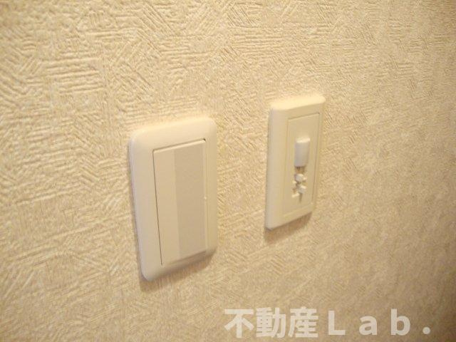 エスポワール・Ｍのその他|人感センサースイッチ