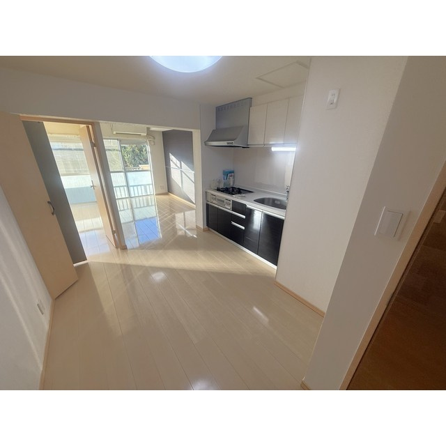 市ヶ谷第3ローヤルコーポの居間・リビング