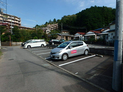 近隣敷地外駐車場（要空き確認・有料）