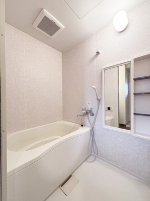 日々の疲れを癒すバスルーム♪