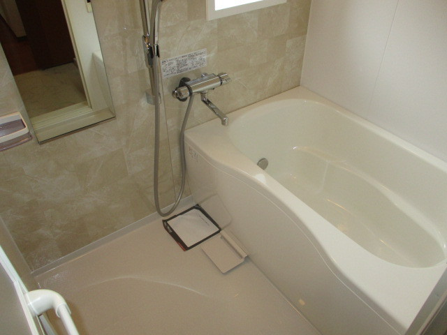 リバーパークスの浴室