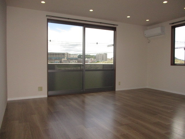 リバーパークスの居間・リビング