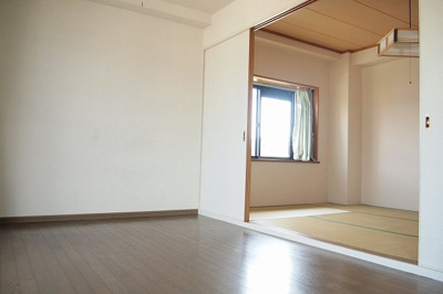 【居間・リビング】 | マンションポプリ | ＬＤＫ