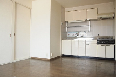 【居間・リビング】 | マンションポプリ | ＬＤＫ