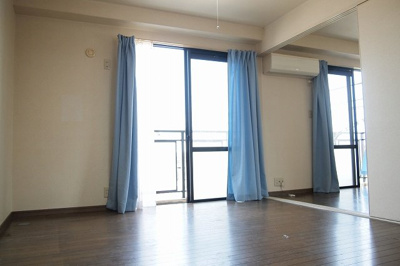 【居間・リビング】 | マンションポプリ | ＬＤＫ