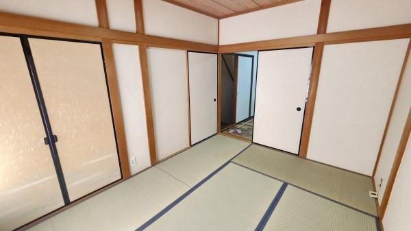 【寝室】