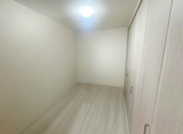 【洋室】 | 1F洋室収納