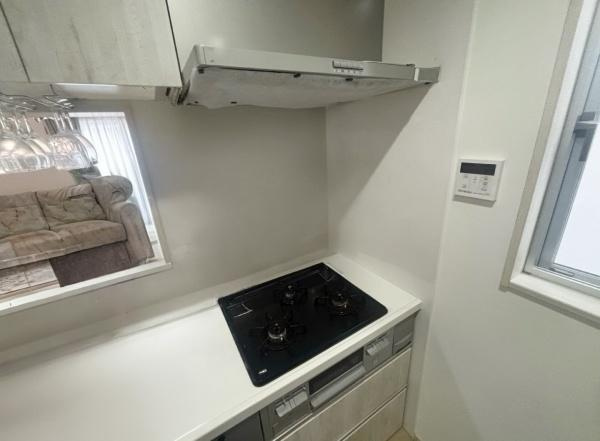 【キッチン】 | お料理も捗る3口コンロ付きです♪