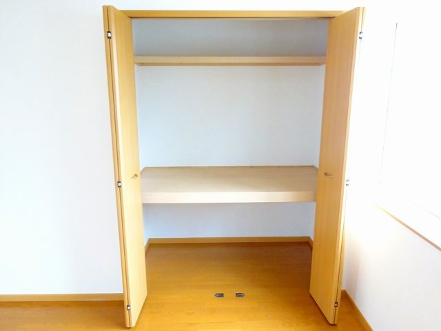 パルテールの収納|小物を収納するのに便利です