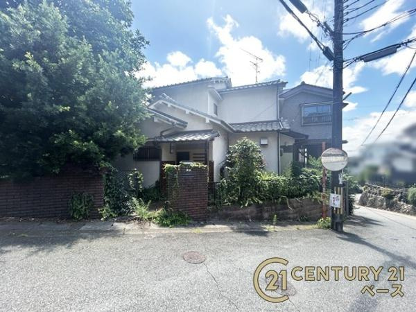 北葛城郡王寺町本町３丁目　一戸建の外観|■現地撮影写真■関西本線「王寺駅」まで徒歩１５分の便利な立地です！お気軽にお問い合わせください！