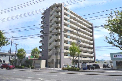 アルファスマート旗ヶ崎の外観|【アルファスマート旗ヶ崎】9階・角部屋・3LDK！
大山・中海が望めるお部屋です！