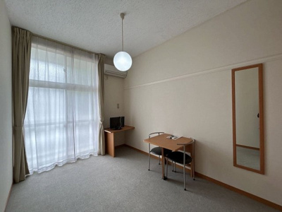 【居間・リビング】 | レオパレスオネスティ