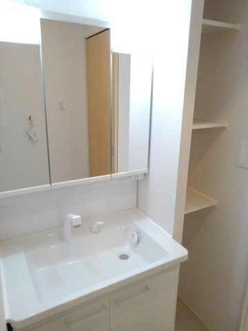 エテルノ・Ａの洗面所