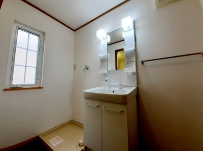 【洗面所】 | クレストール