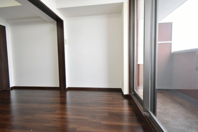 プレジオ西宮の洋室