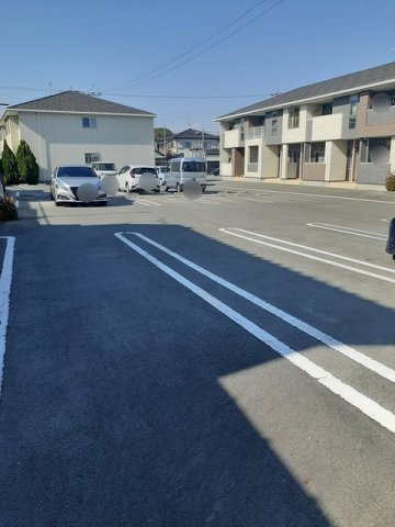 ウエスト・フィールド　Ⅶの駐車場