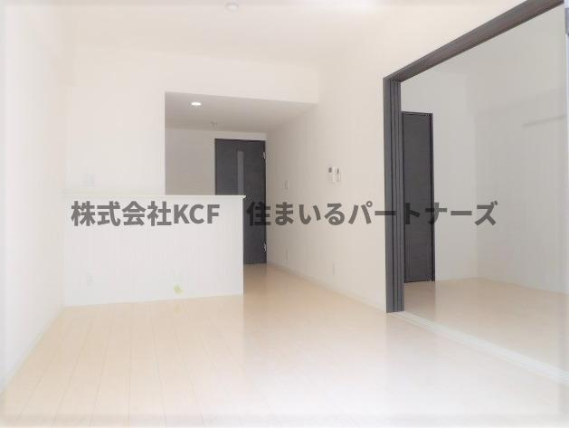 グランドシャトー花畑T・Sの居間・リビング|ゆったりとしたリビングです