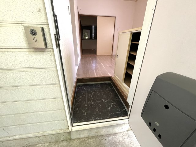 ルミエールハイツPARTⅢの玄関
