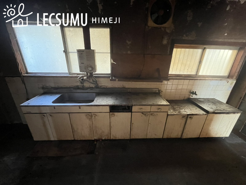 姫路市飾磨区阿成渡場/中古戸建のキッチン