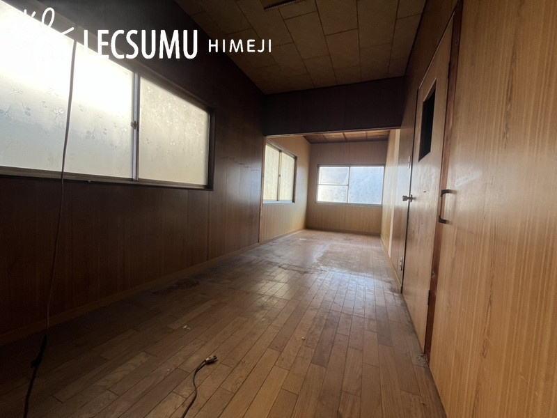 姫路市飾磨区阿成渡場/中古戸建の洋室