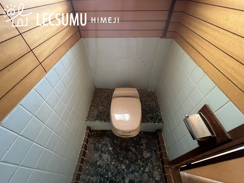 姫路市飾磨区阿成渡場/中古戸建のトイレ