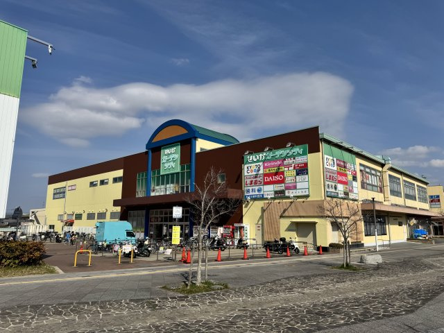 せいかガーデンシティの外観|2階店舗