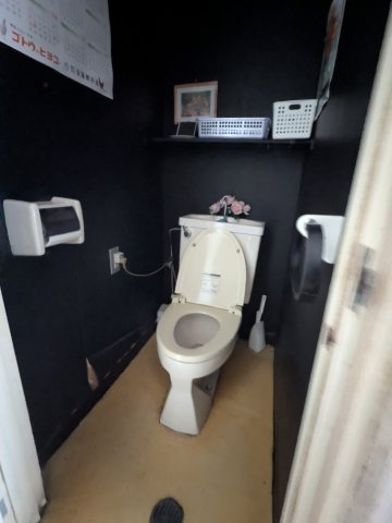国府寺町 店舗事務所のトイレ