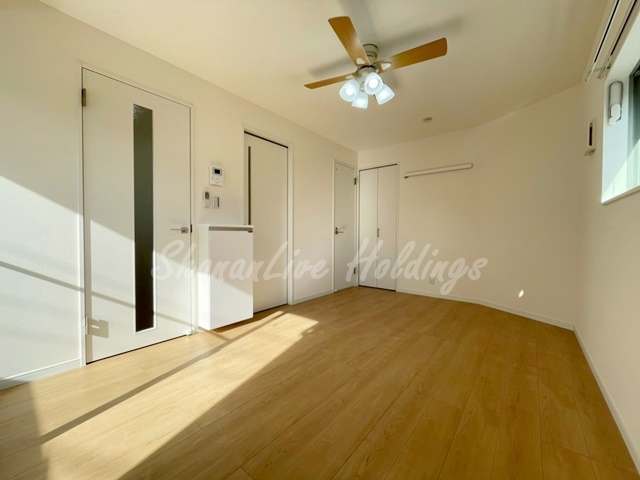 横浜市栄区笠間１丁目のアパートの洋室