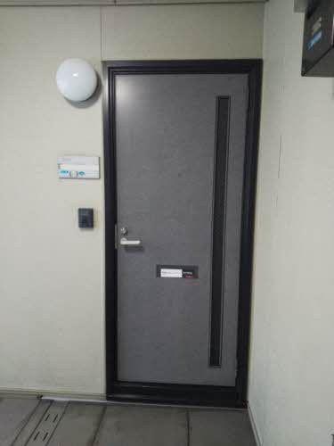 フレグランスアガのエントランス