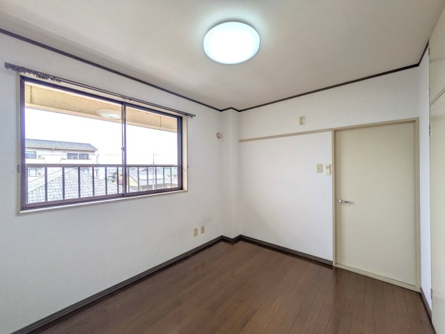 SFKマンションの洋室