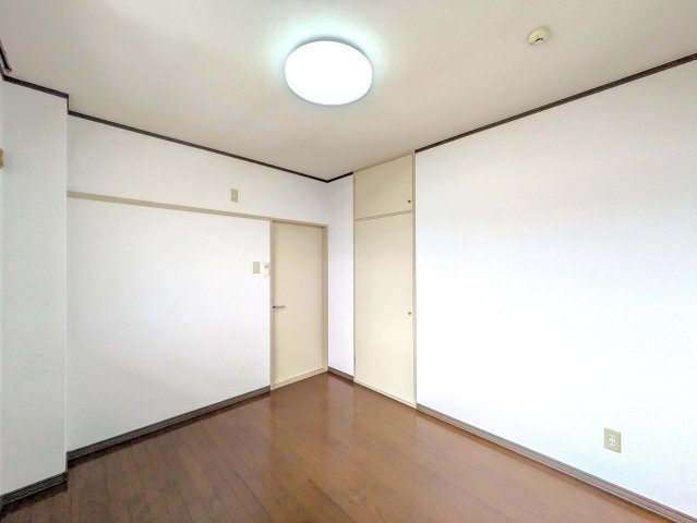 SFKマンションの洋室