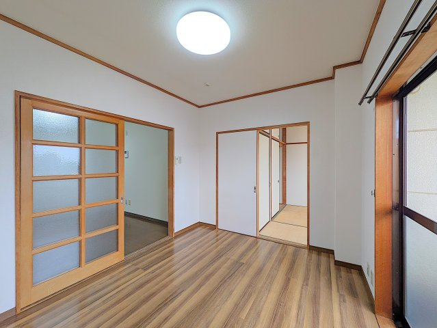 SFKマンションの居間・リビング