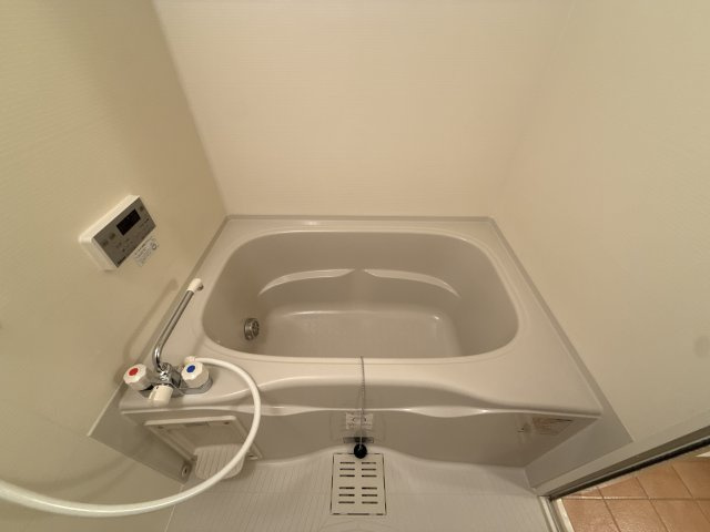 エミネンス堂本の浴室