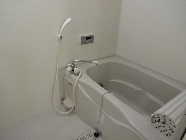 エミネンス堂本の浴室