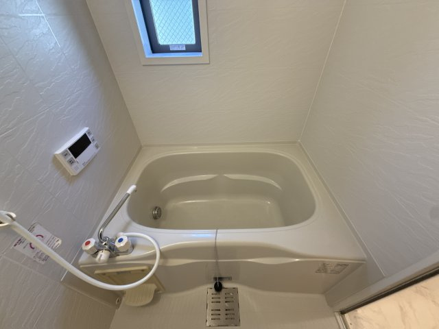 ドミール堂本の浴室