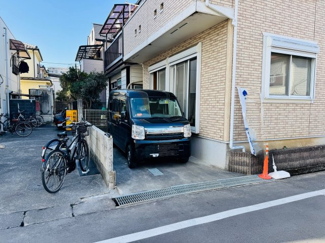 八王子市　東浅川町　中古戸建ての駐車場|～カースペースは1台分～