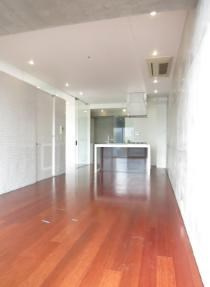 【居間・リビング】アーデン芝公園 