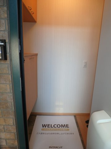 サンクス羽折の玄関