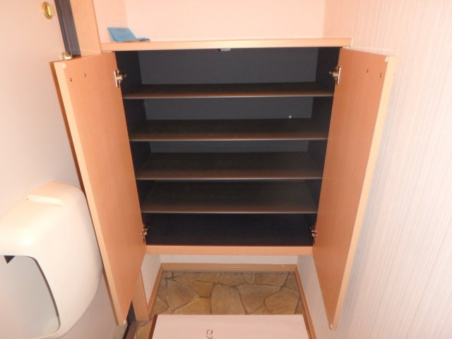 サンクス羽折の収納