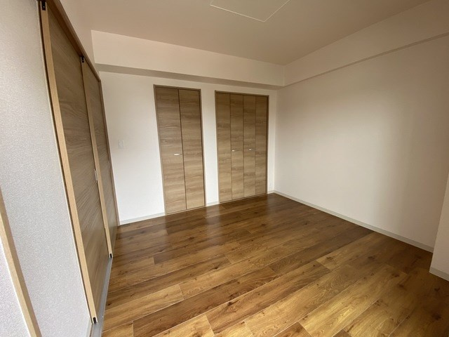 グレース弥富通の寝室