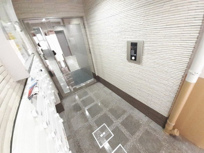 【エントランス】 | 西武門ゆーちハウス | 毎日通るエントランスはこのようになっています