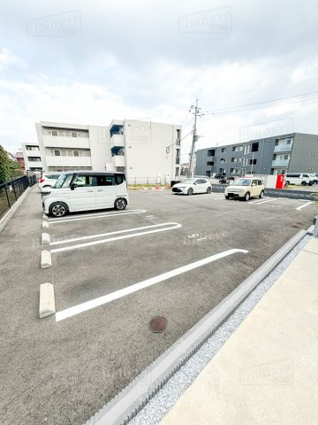 プレミエール　御井 の駐車場|駐車スペースもあります☆